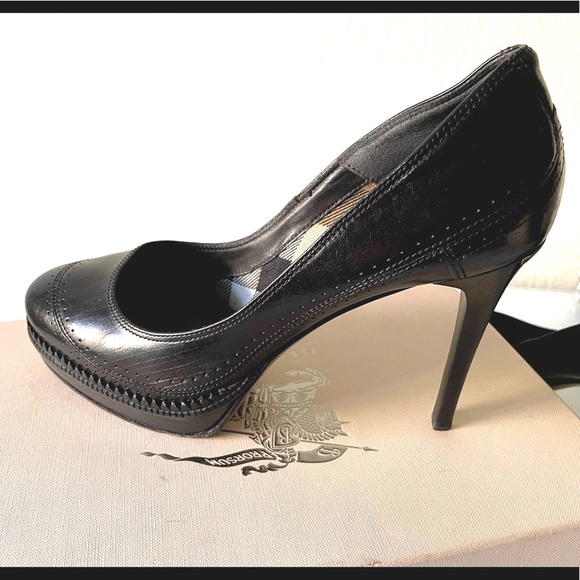 BURBERRY “Bridle” Black Arlington Platform Pumps - Picture 4 of 15